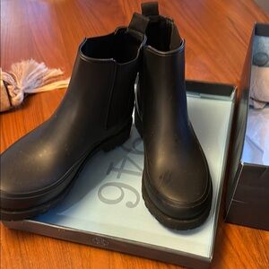 Bernardo Rain Boots size 10 from Anthropologie